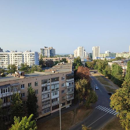 Комфортная 1-Комнатная Новопречистенская 1 Cherkasy Exterior photo